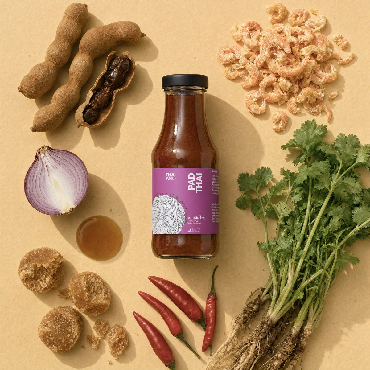 Pad Thai: Flasche mit frischen Zutaten