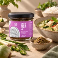Gaeng Kiao Wan — Grüne Currypaste mit serviertem Gericht