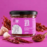 Pao Sap — Pasta di peperoncino extra piccante su sfondo colorato